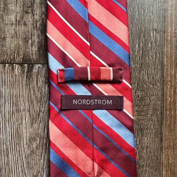 11 Tie Collection - 9  Brands - Picture 6 of 13
